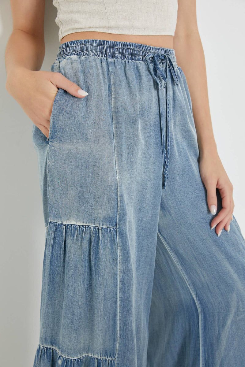 RUFFLED SIDE WASHED DENIM PANTS