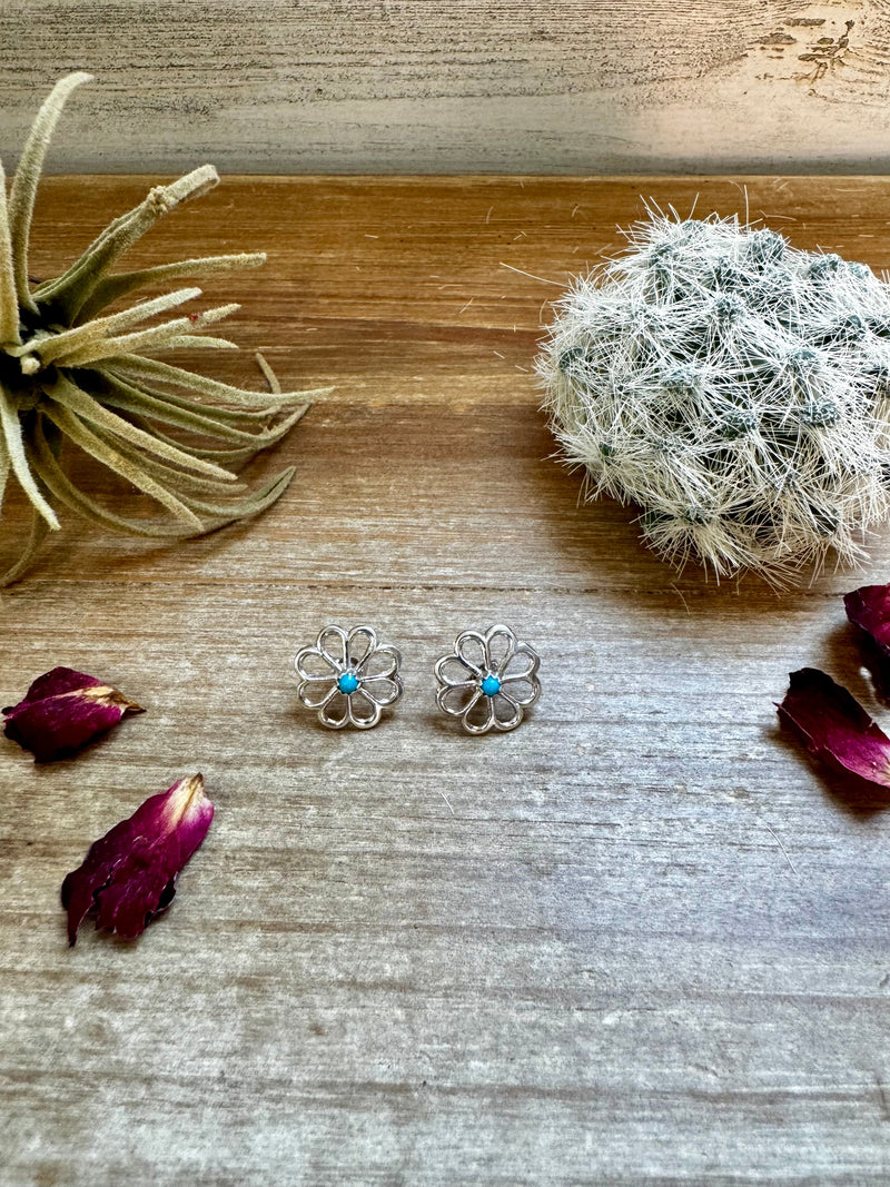 Flower Stud blue Turquoise Earrings