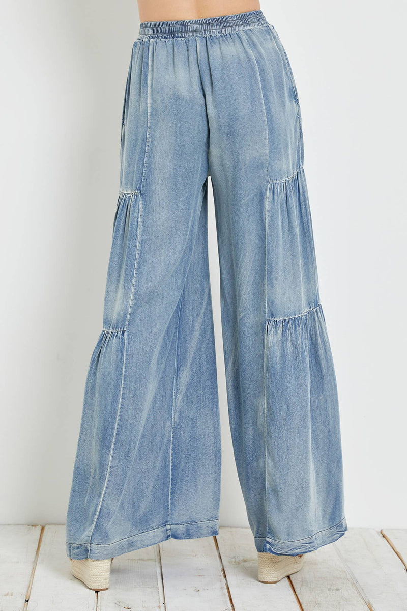 RUFFLED SIDE WASHED DENIM PANTS