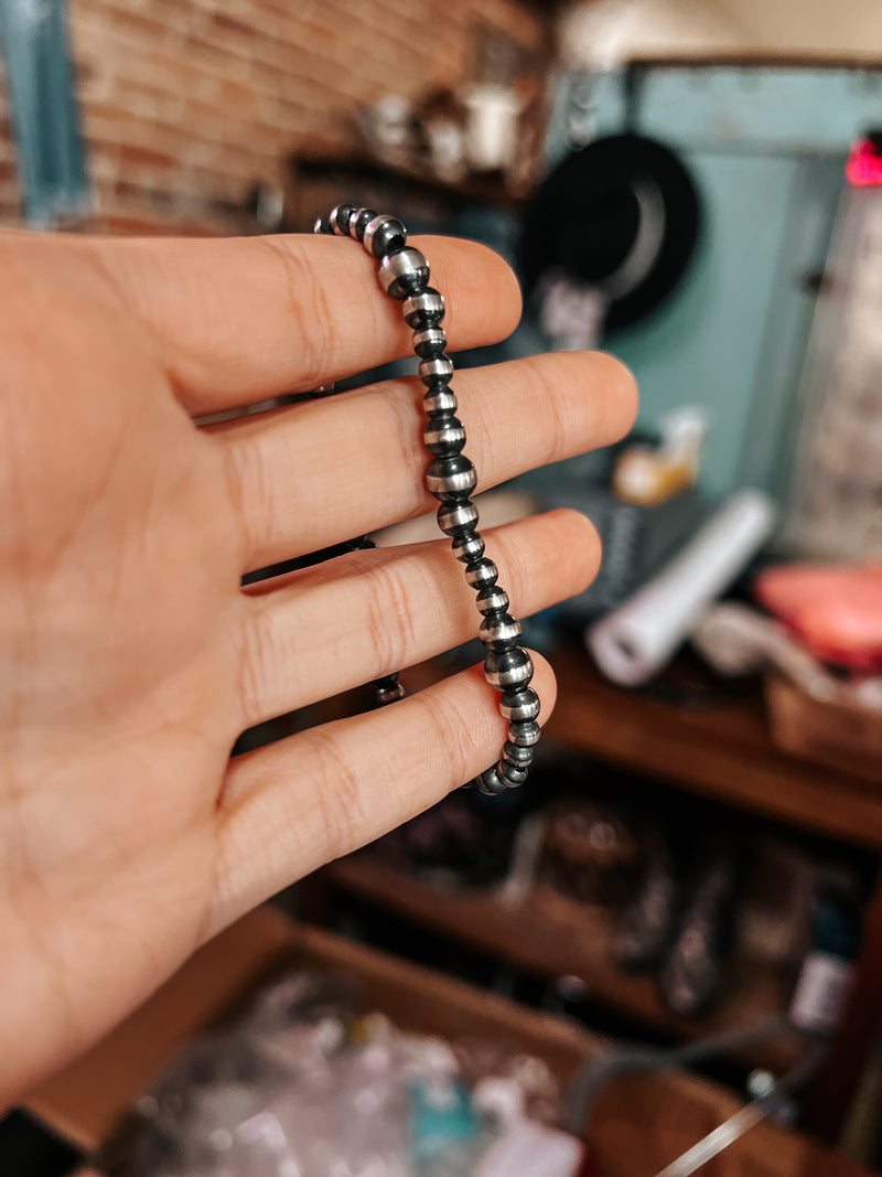 Stretchy Navajo Pearl Bracelets