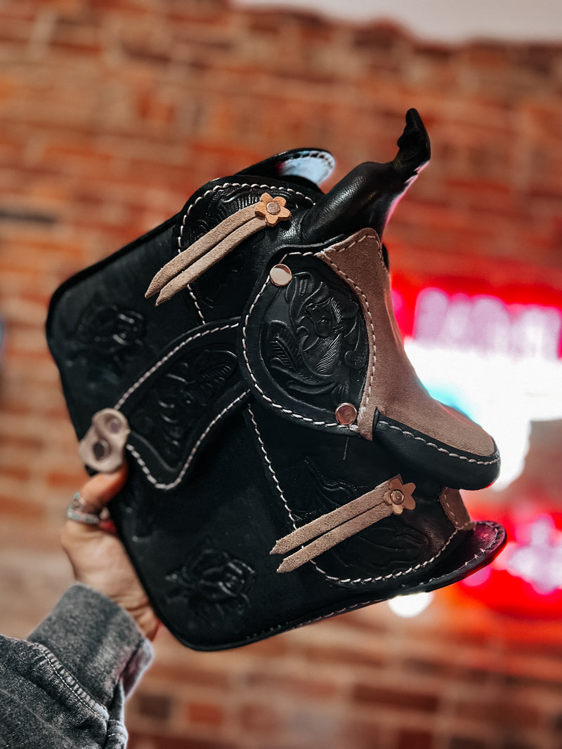 Multi Leather Saddle Horn Crossbody