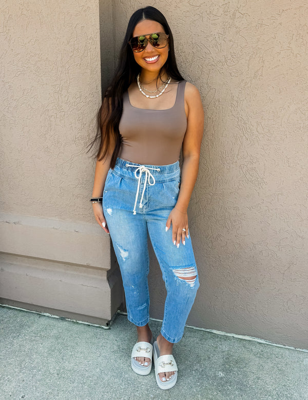 Super High Rise Elastic Waistband Distressed Slouch Jeans