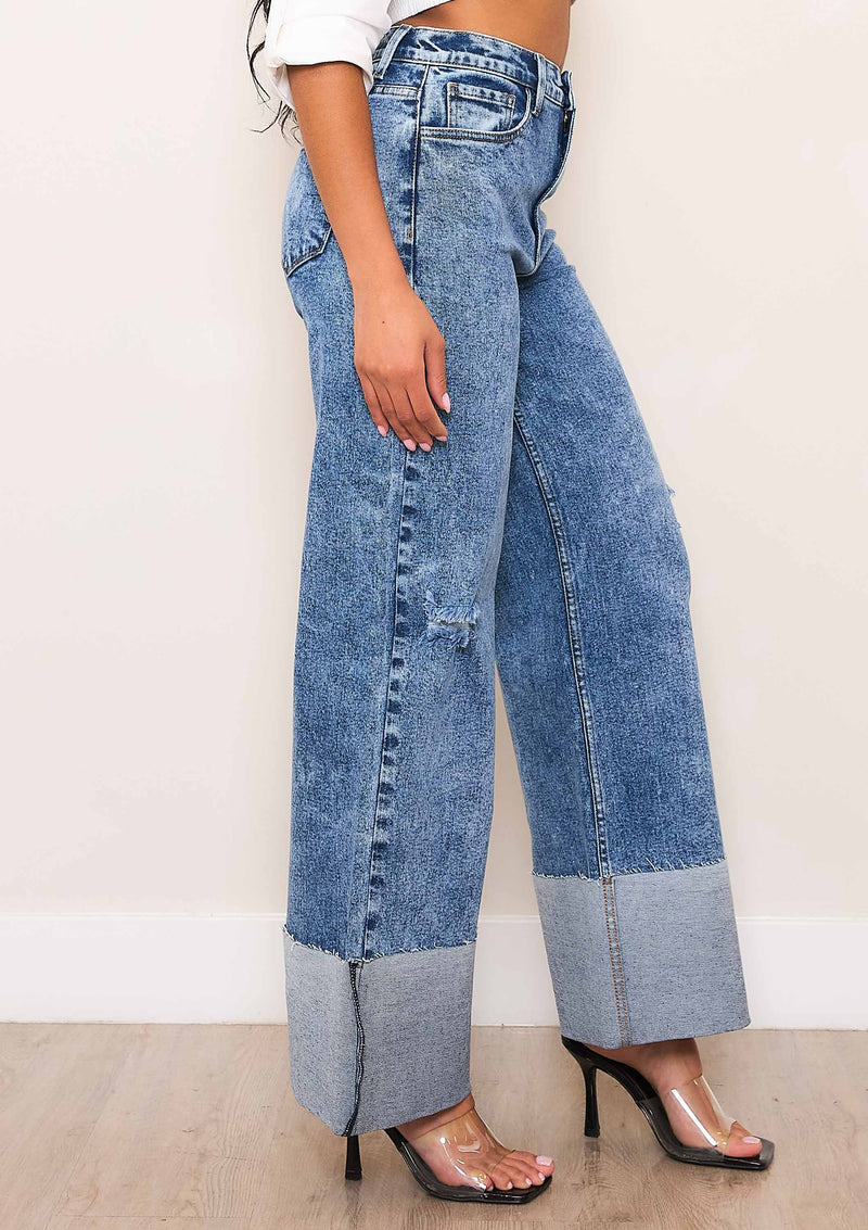 HIGH WAISTED WIDE LEG JEANS