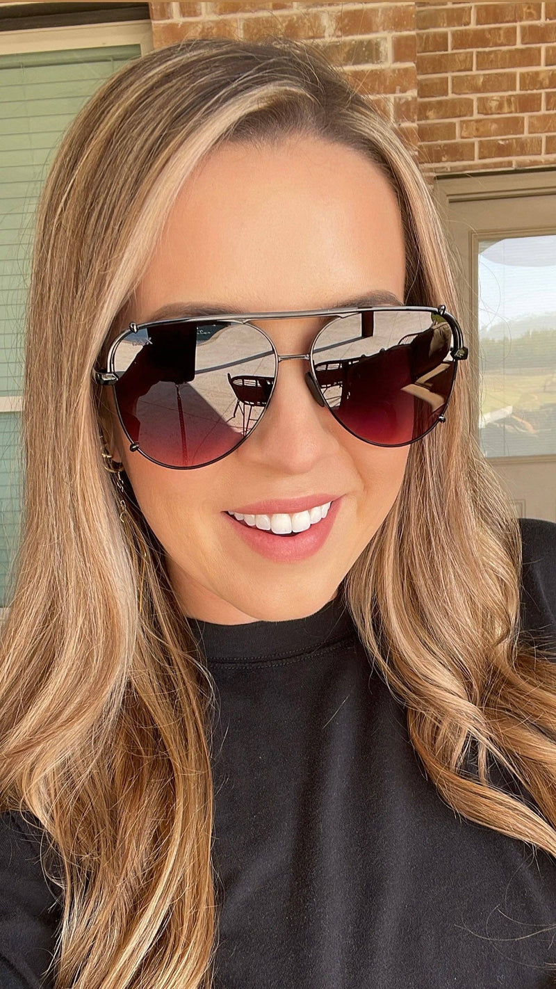 SHAY: Black Ombré
